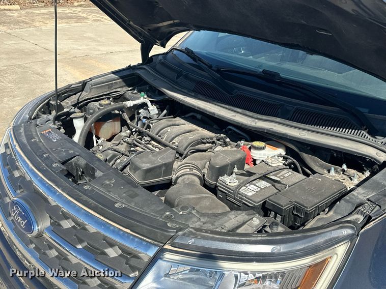 image for item DW5099 2018 Ford Explorer SUV