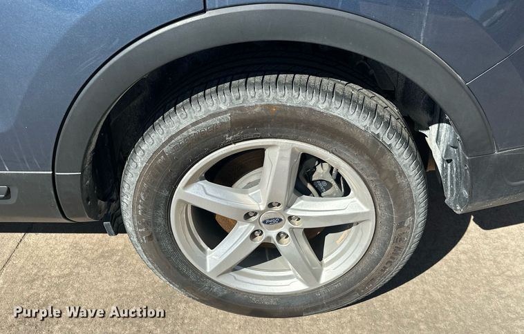 image for item DW5099 2018 Ford Explorer SUV