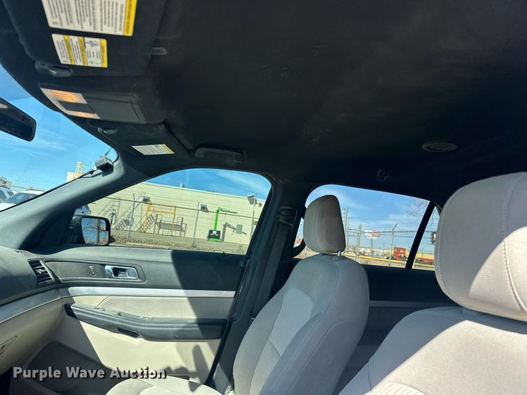 image for item DW5100 2018 Ford Explorer SUV