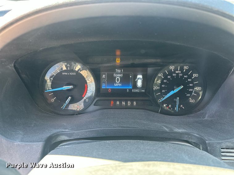 image for item DW5100 2018 Ford Explorer SUV