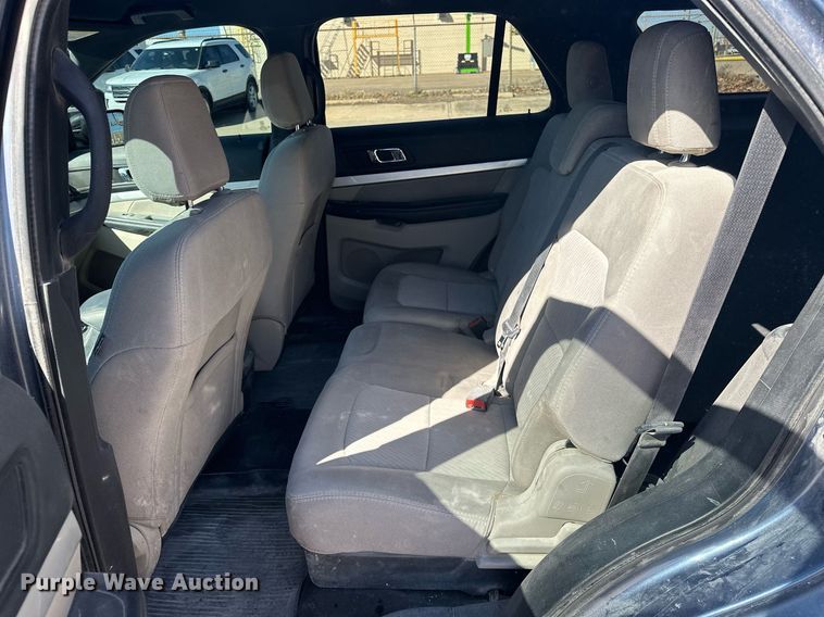 image for item DW5100 2018 Ford Explorer SUV