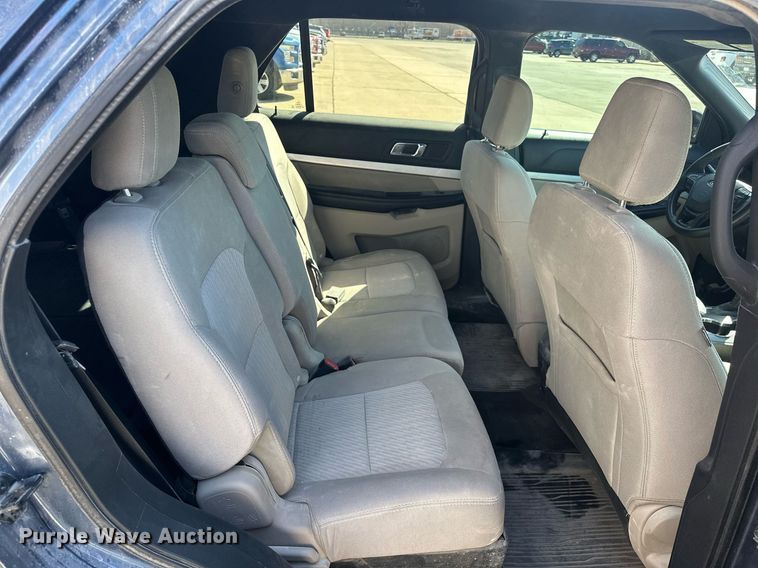 image for item DW5100 2018 Ford Explorer SUV