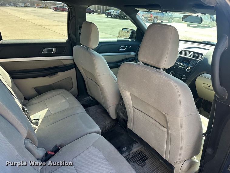 image for item DW5100 2018 Ford Explorer SUV