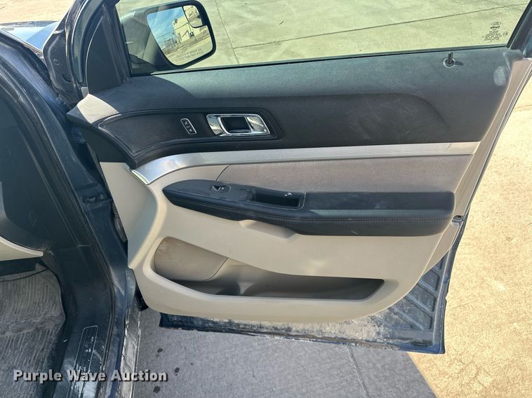 image for item DW5100 2018 Ford Explorer SUV