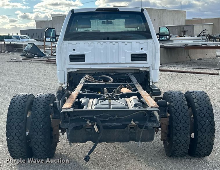 image for item DW5106 2019 Ford F550 Super Duty truck cab and chassis