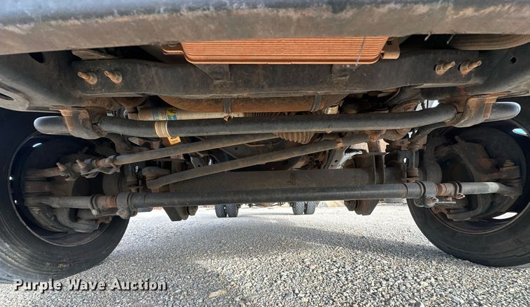 image for item DW5106 2019 Ford F550 Super Duty truck cab and chassis