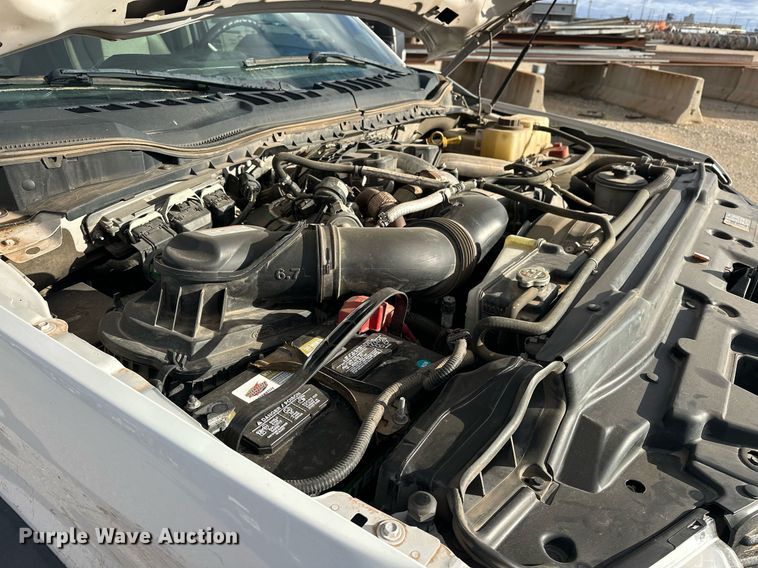 image for item DW5106 2019 Ford F550 Super Duty truck cab and chassis