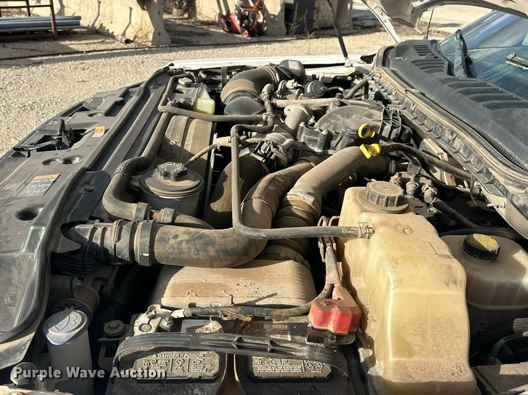 image for item DW5106 2019 Ford F550 Super Duty truck cab and chassis