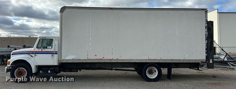 image for item DW5107 1998 International 4700 4X2 box truck