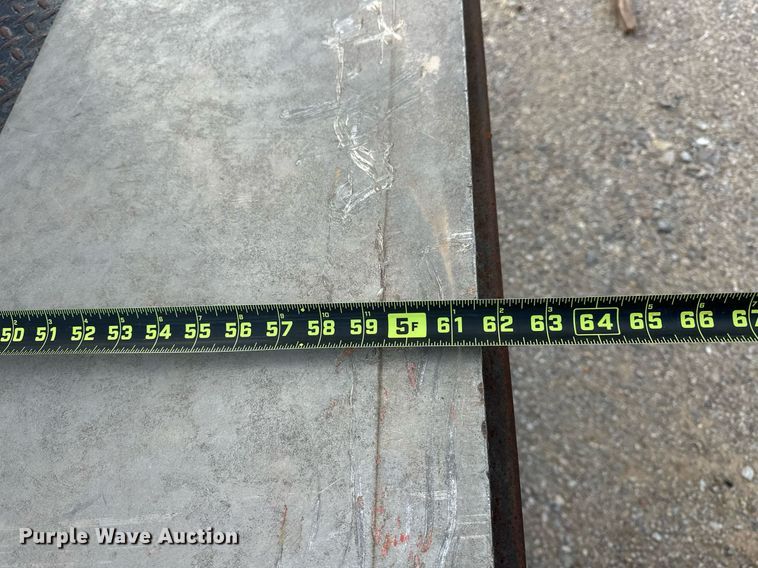 image for item DW5107 1998 International 4700 4X2 box truck