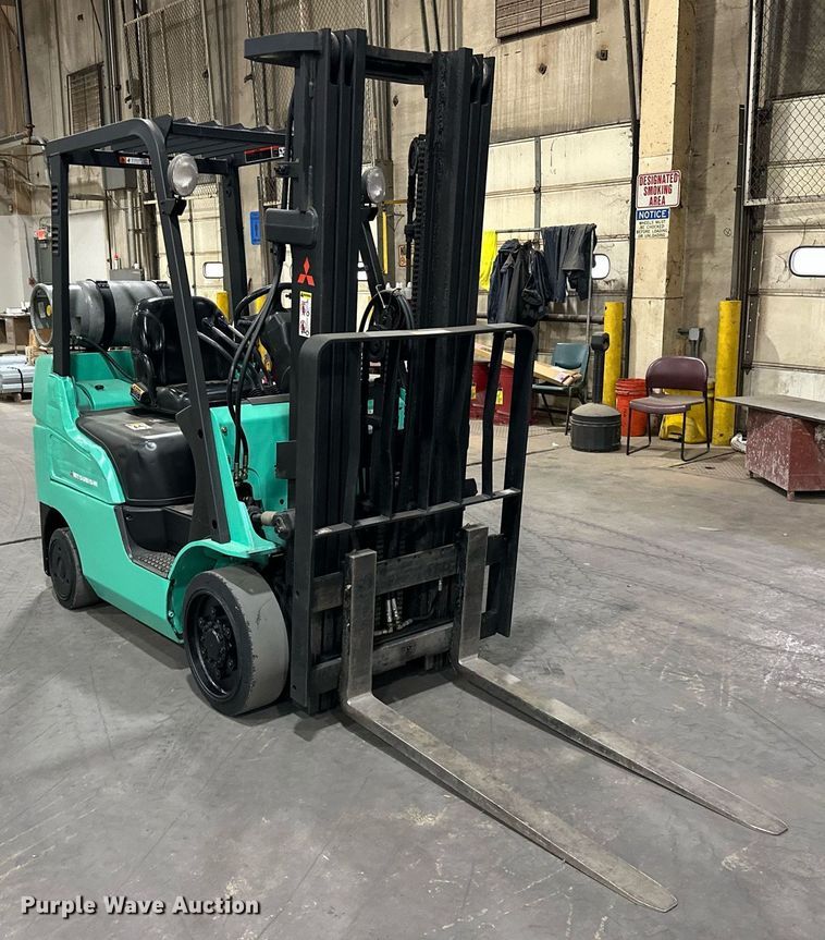 image for item DW5108 Mitsubishi FGC25N forklift