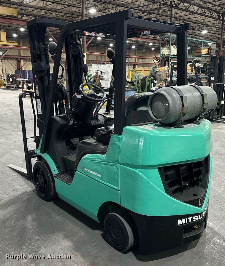 image for item DW5108 Mitsubishi FGC25N forklift