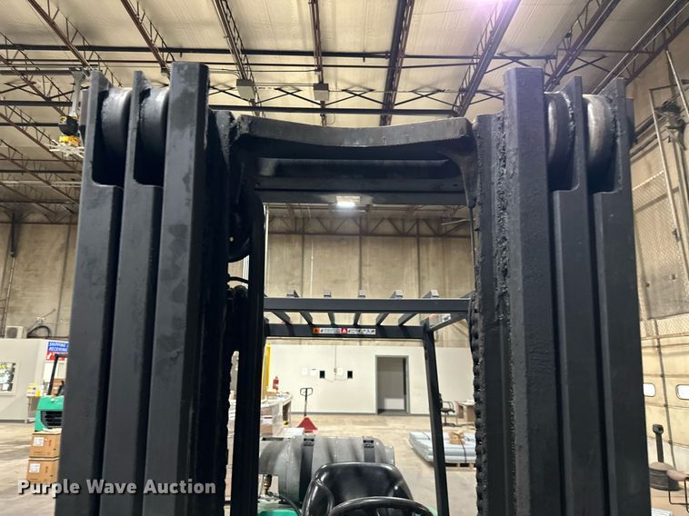 image for item DW5108 Mitsubishi FGC25N forklift