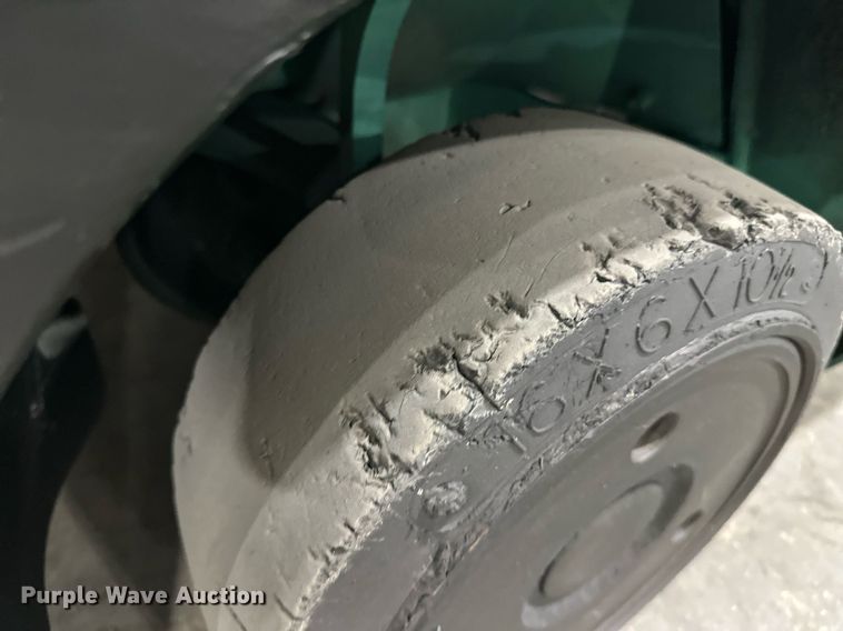 image for item DW5108 Mitsubishi FGC25N forklift