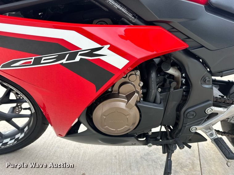 image for item DW5113 2016 Honda CBR 500R motorcycle
