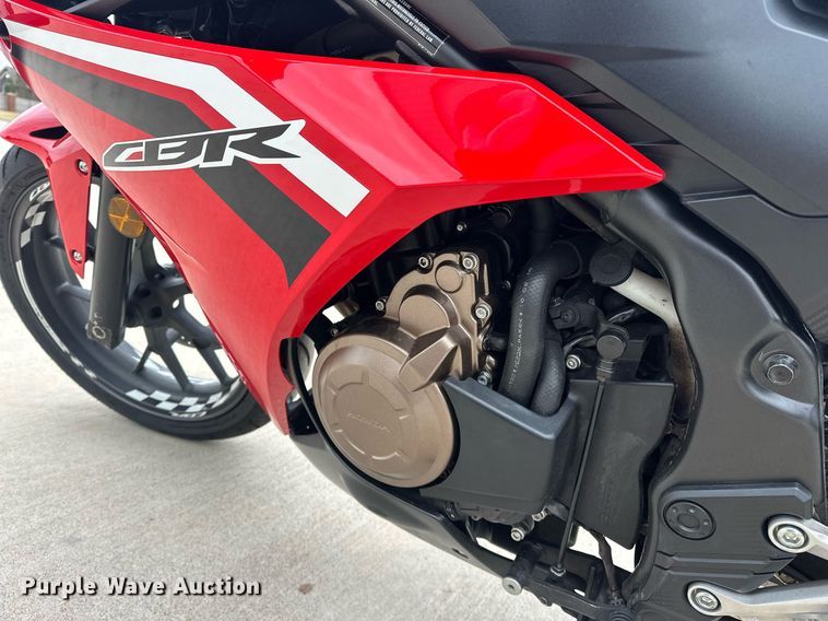 image for item DW5113 2016 Honda CBR 500R motorcycle