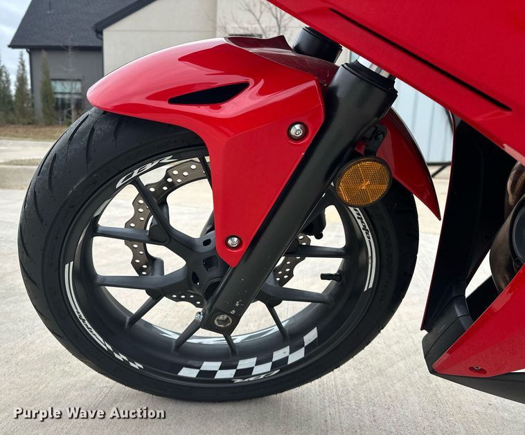 image for item DW5113 2016 Honda CBR 500R motorcycle