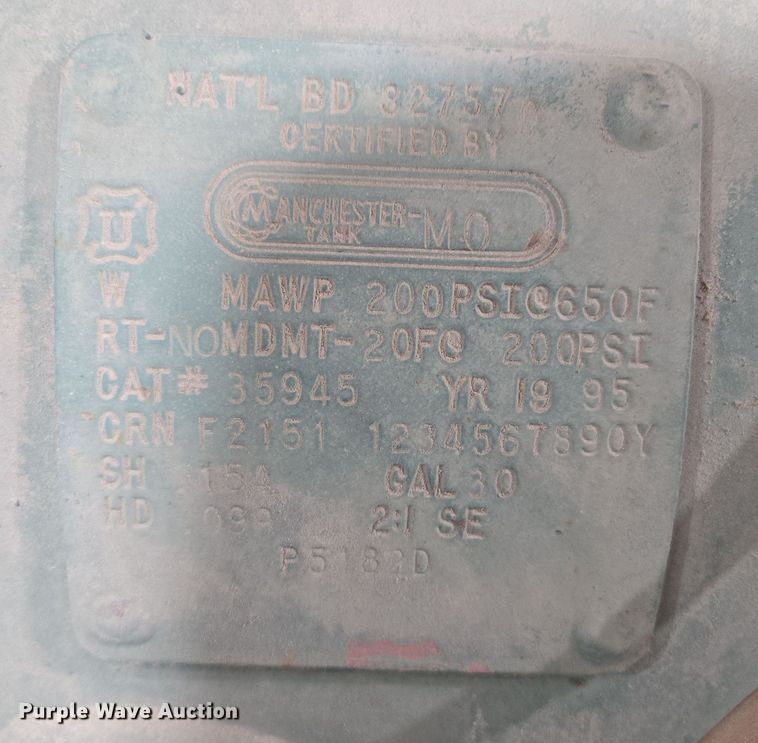 image for item DW8517 1995 Ford F450 Super Duty utility / service truck