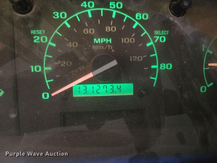 image for item DW8517 1995 Ford F450 Super Duty utility / service truck