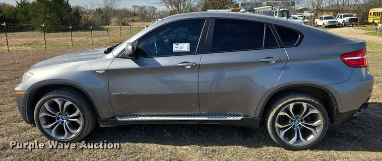 image for item DW8560 2014 BMW X6 SUV
