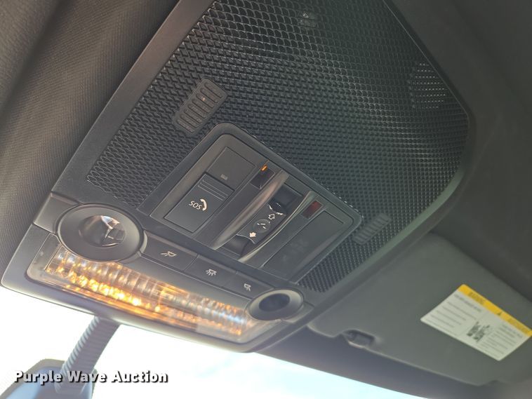 image for item DW8560 2014 BMW X6 SUV