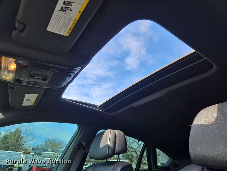 image for item DW8560 2014 BMW X6 SUV