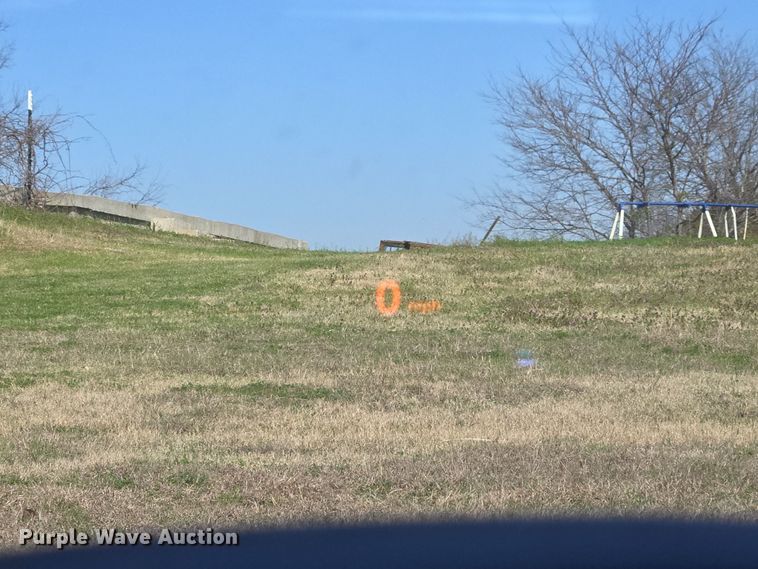 image for item DW8560 2014 BMW X6 SUV