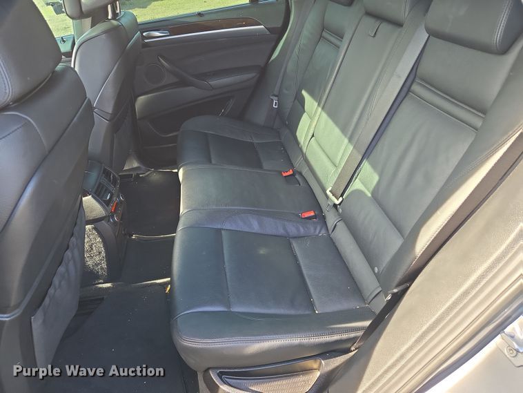 image for item DW8560 2014 BMW X6 SUV