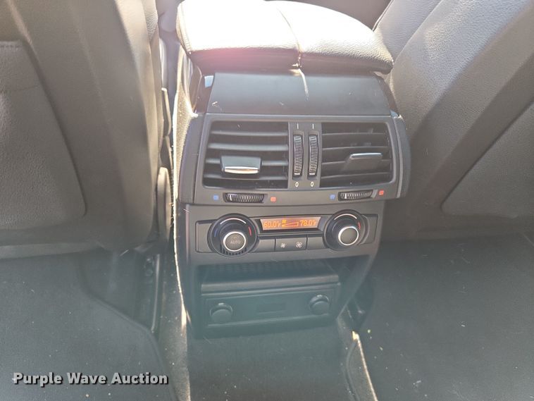 image for item DW8560 2014 BMW X6 SUV