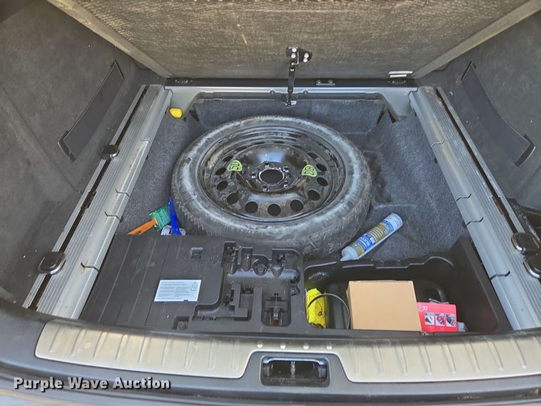 image for item DW8560 2014 BMW X6 SUV