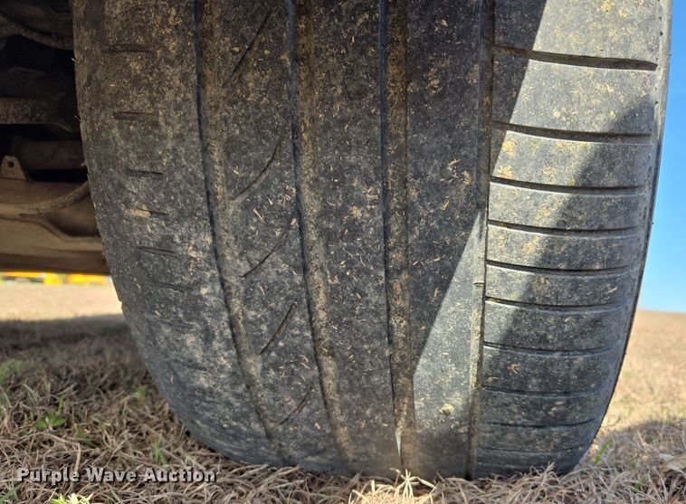 image for item DW8560 2014 BMW X6 SUV