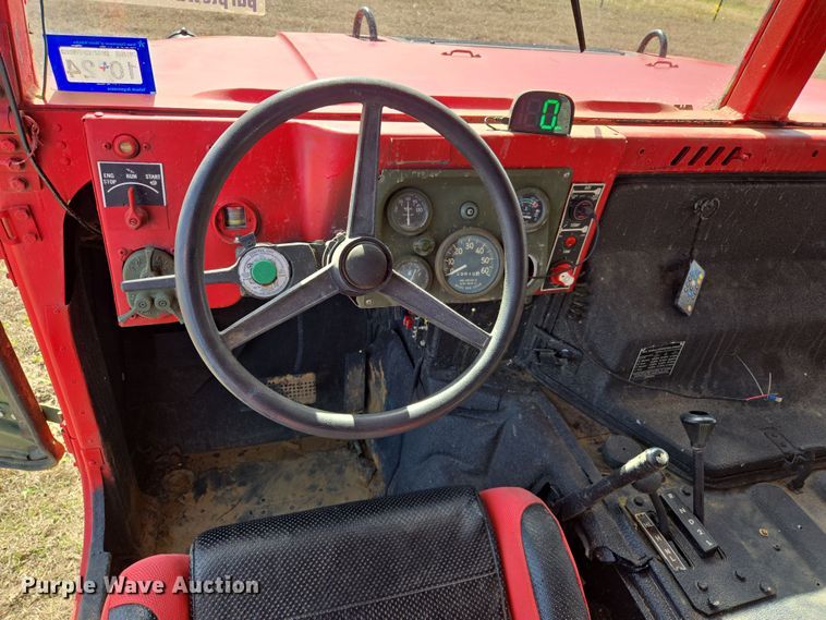 image for item DW8561 2006 Am General M1097R1 HMMWV SUV