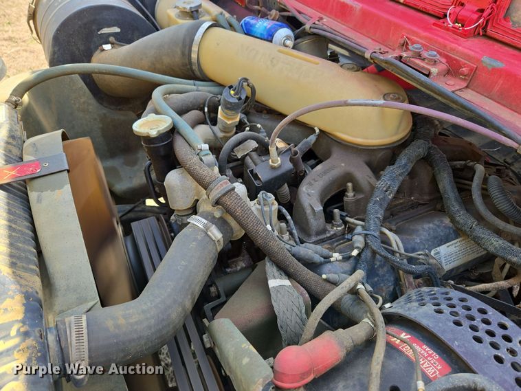 image for item DW8561 2006 Am General M1097R1 HMMWV SUV