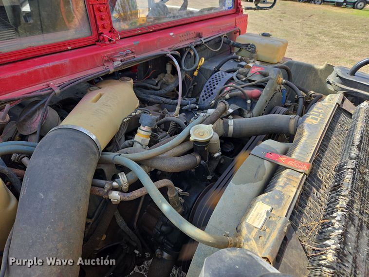 image for item DW8561 2006 Am General M1097R1 HMMWV SUV