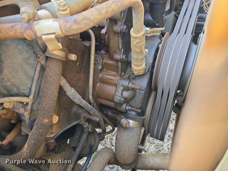 image for item DW8561 2006 Am General M1097R1 HMMWV SUV