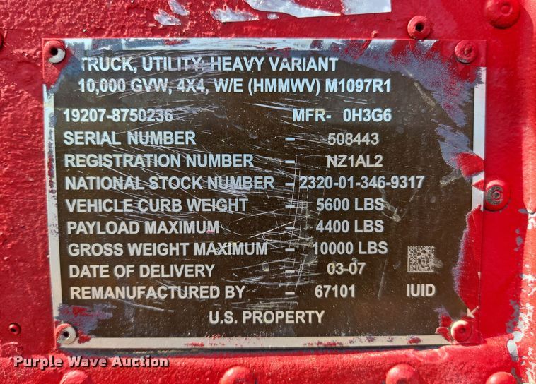 image for item DW8561 2006 Am General M1097R1 HMMWV SUV