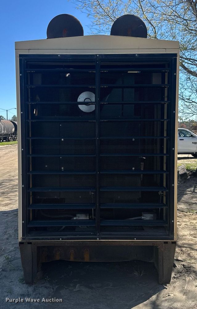 image for item EC3508 2003 Generac Power Systems Douele generator