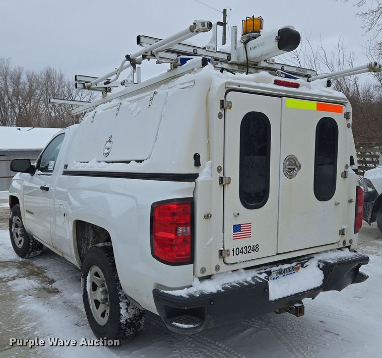 image for item EC4008 2014 Chevrolet Silverado 1500 pickup truck