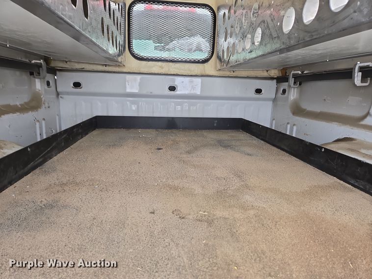 image for item EC4008 2014 Chevrolet Silverado 1500 pickup truck