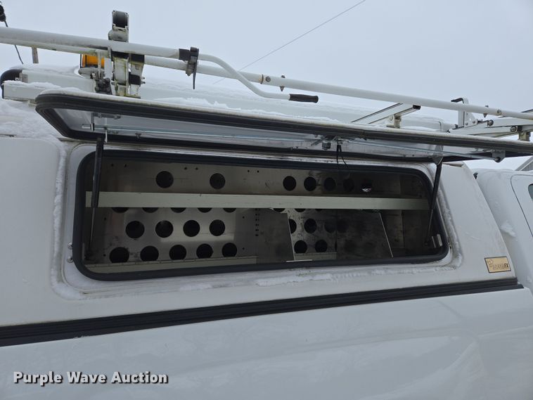 image for item EC4008 2014 Chevrolet Silverado 1500 pickup truck