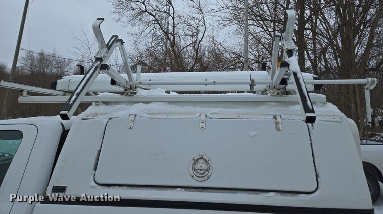 image for item EC4008 2014 Chevrolet Silverado 1500 pickup truck