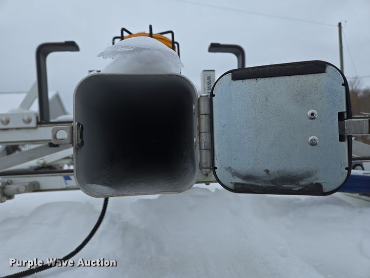 image for item EC4008 2014 Chevrolet Silverado 1500 pickup truck