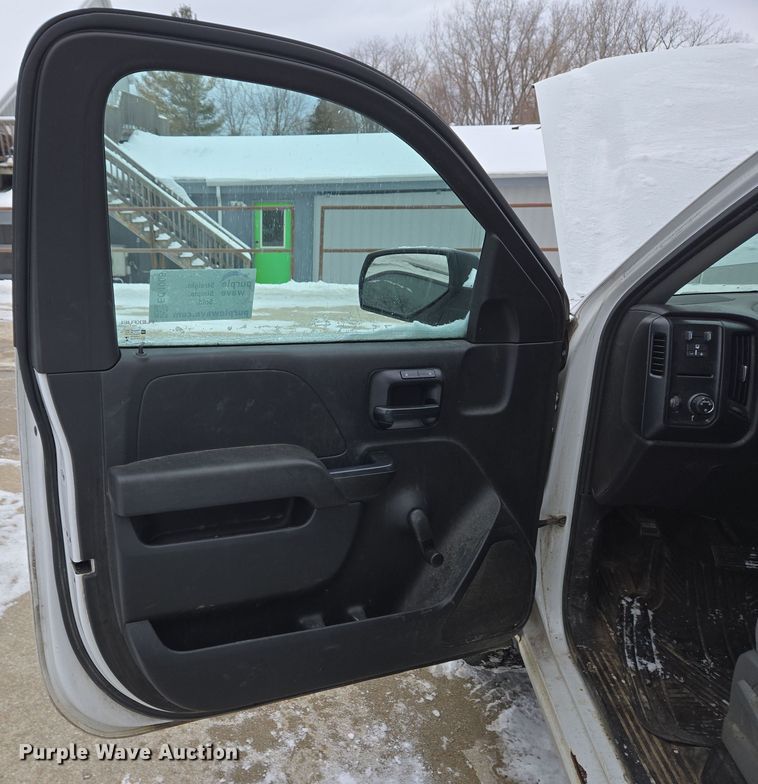 image for item EC4008 2014 Chevrolet Silverado 1500 pickup truck