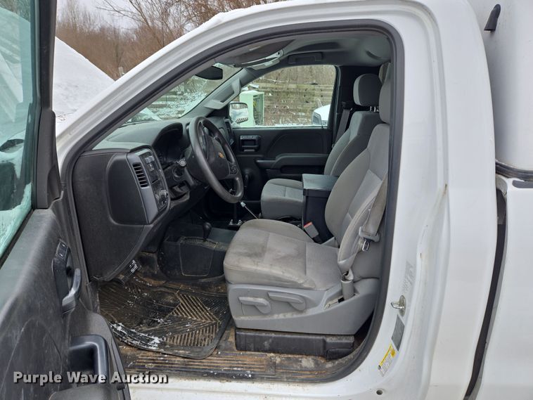 image for item EC4008 2014 Chevrolet Silverado 1500 pickup truck