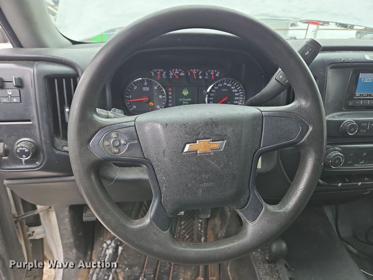 image for item EC4008 2014 Chevrolet Silverado 1500 pickup truck