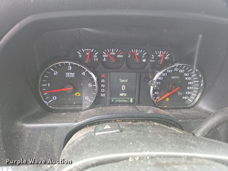 image for item EC4008 2014 Chevrolet Silverado 1500 pickup truck