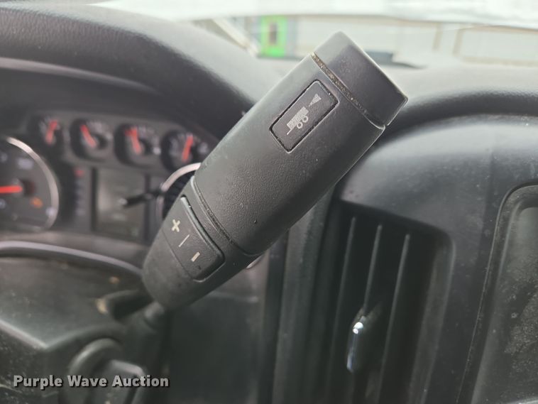 image for item EC4008 2014 Chevrolet Silverado 1500 pickup truck