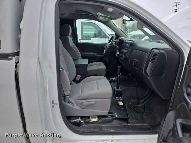 image for item EC4008 2014 Chevrolet Silverado 1500 pickup truck