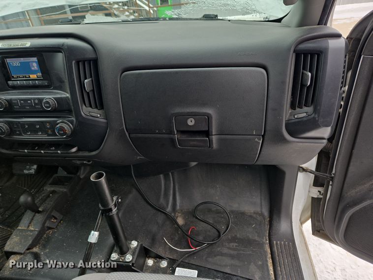 image for item EC4008 2014 Chevrolet Silverado 1500 pickup truck