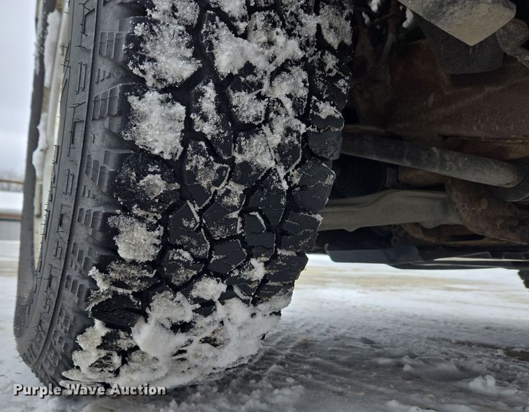 image for item EC4008 2014 Chevrolet Silverado 1500 pickup truck